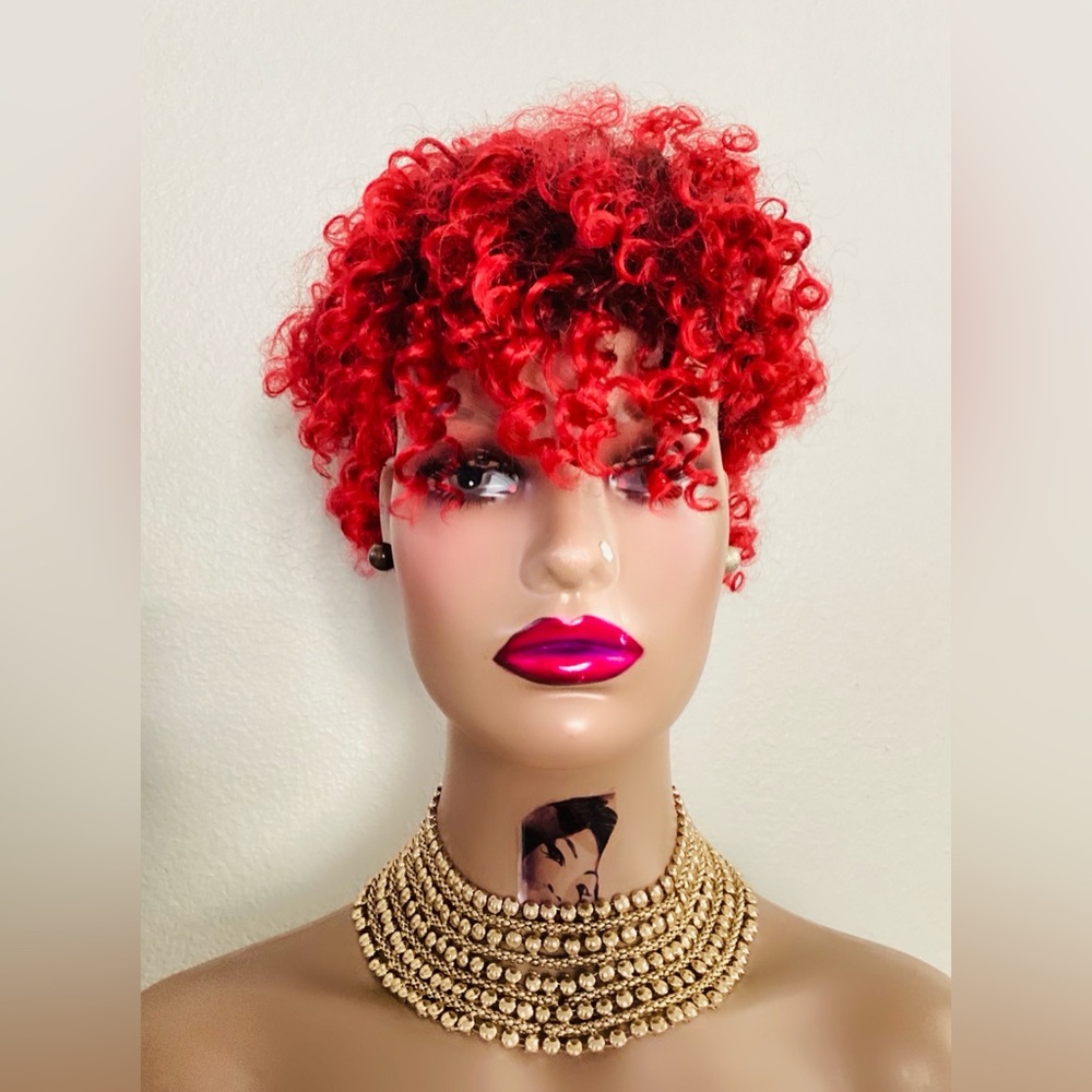 curly clipping hairpieces.perfect for that voluminous, look that we all crave.